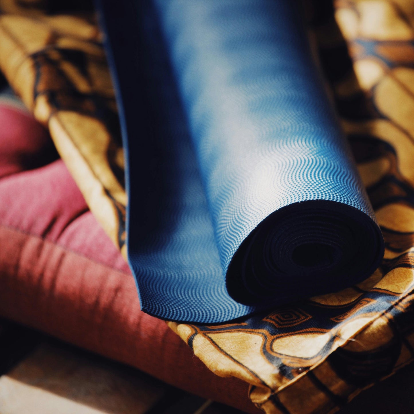 60-Minute Somatic Healing Yoga (Online, 1:1 Session)